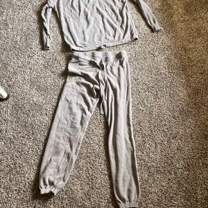 Barefoot Dreams Gray Pajama Set Luxurious Comfort
